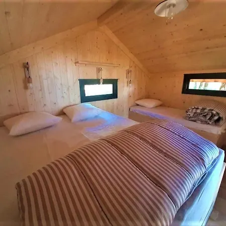 Feriehus Zecamping 3 Etoiles Pataugeoire Pet Friendly Locatif Bbq 8 Pers