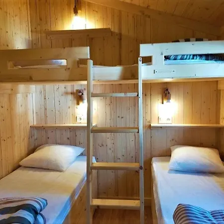 Zecamping 3 Etoiles Pataugeoire Pet Friendly Locatif Bbq 8 Pers